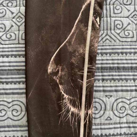 Panther leggings for workout or going out. - Picture 2 of 6